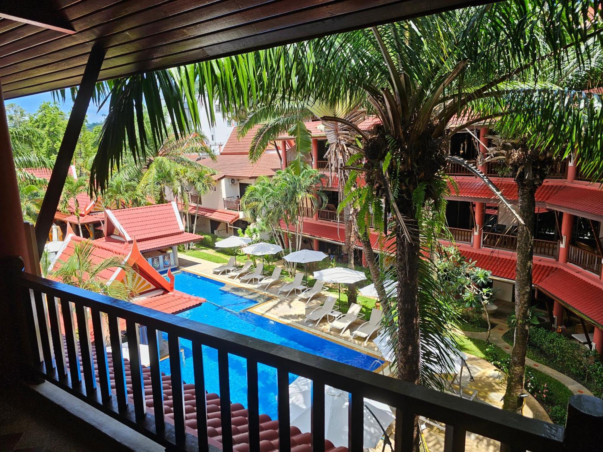 Sai Rougn Apartment Patong Bagian luar foto