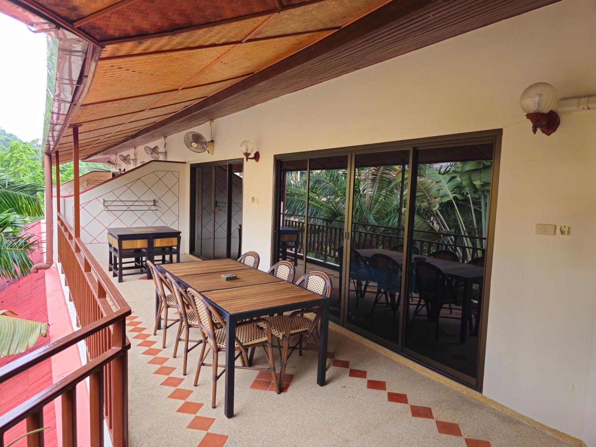 Sai Rougn Apartment Patong Bagian luar foto